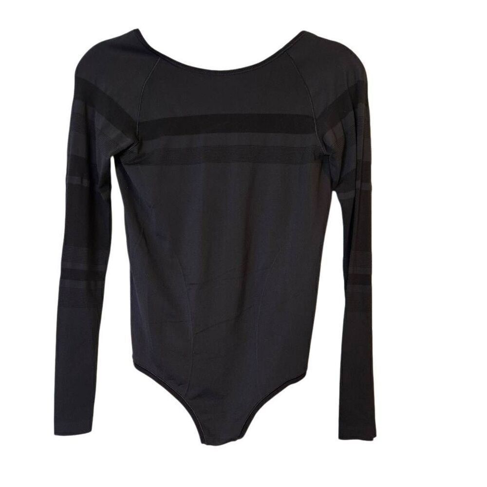 Lululemon bodysuit, black long sleeved,  Size 10. #860.